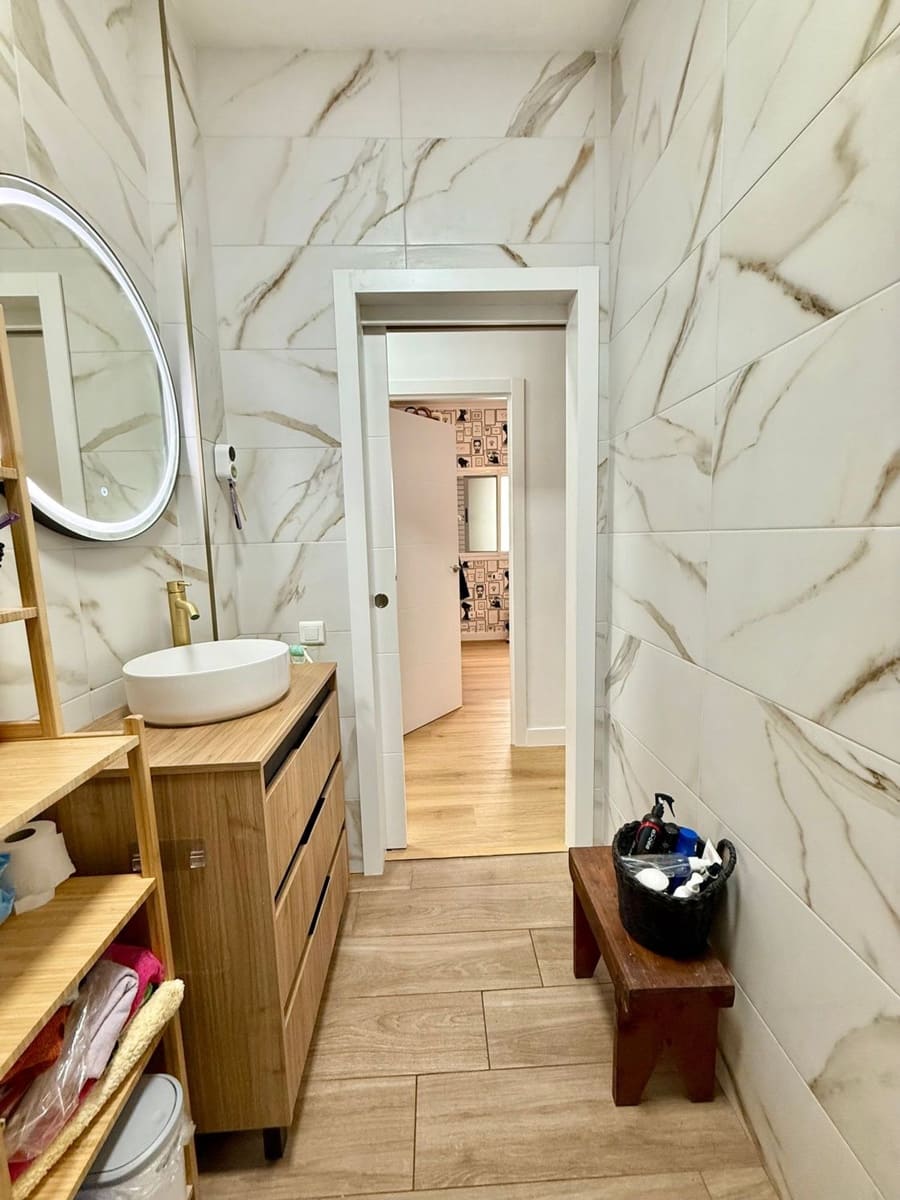 3 soveværelse Lejlighed til salg i Las Palmas de Gran Canaria med garage - € 173.500 (Ref: 9317050)