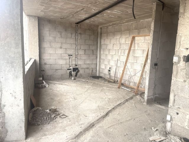 3 soverom Hus til salgs i Arucas med garasje - € 179 900 (Ref: 9321435)