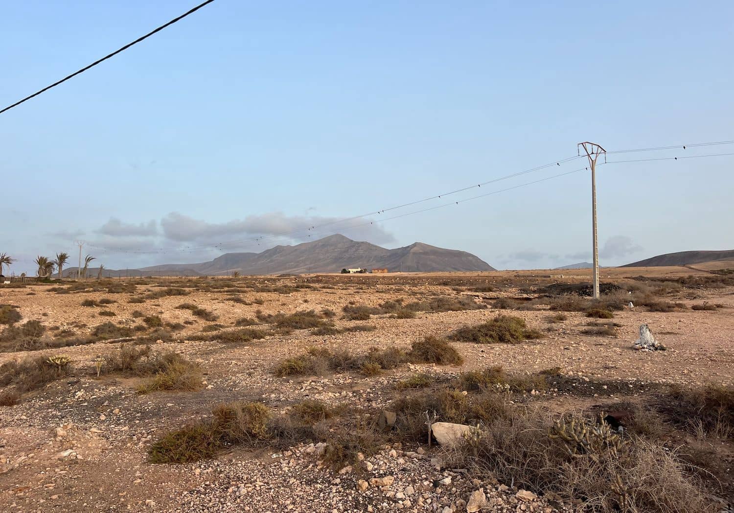 Ubebygd land til salgs i Antigua - € 120 000 (Ref: 9321436)