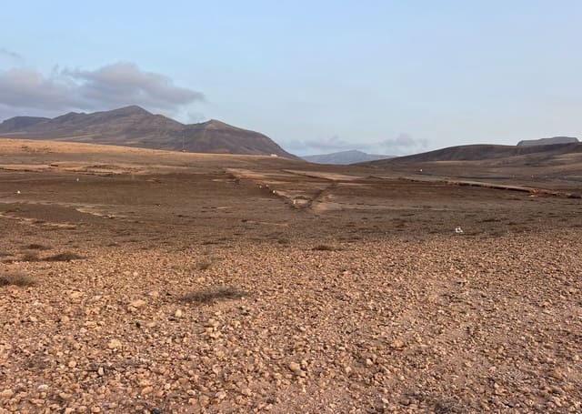 Grunde uden byggetilladelser til salg i Antigua - € 120.000 (Ref: 9321436)