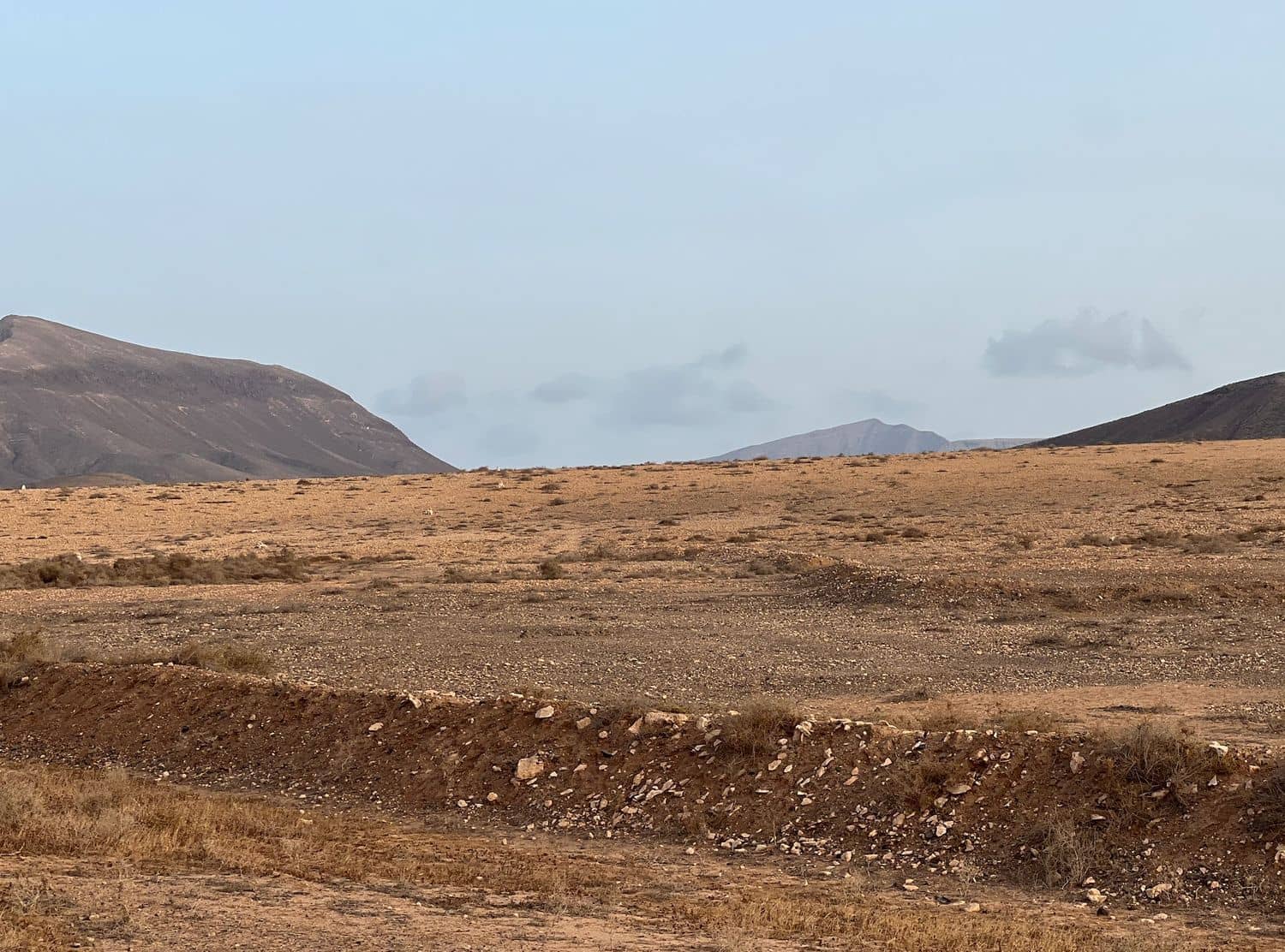 Ubebygd land til salgs i Antigua - € 120 000 (Ref: 9321436)