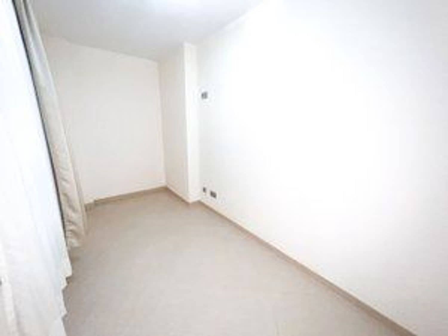 2 sovrum Lägenhet till salu i Las Palmas de Gran Canaria med garage - 235 000 € (Ref: 9321437)