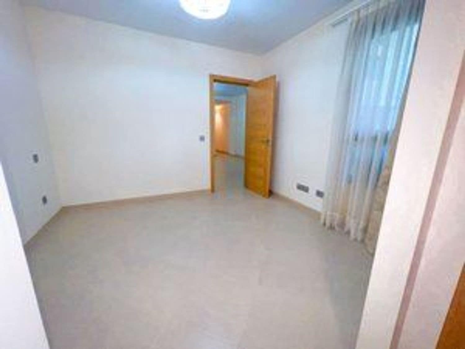 2 sovrum Lägenhet till salu i Las Palmas de Gran Canaria med garage - 235 000 € (Ref: 9321437)