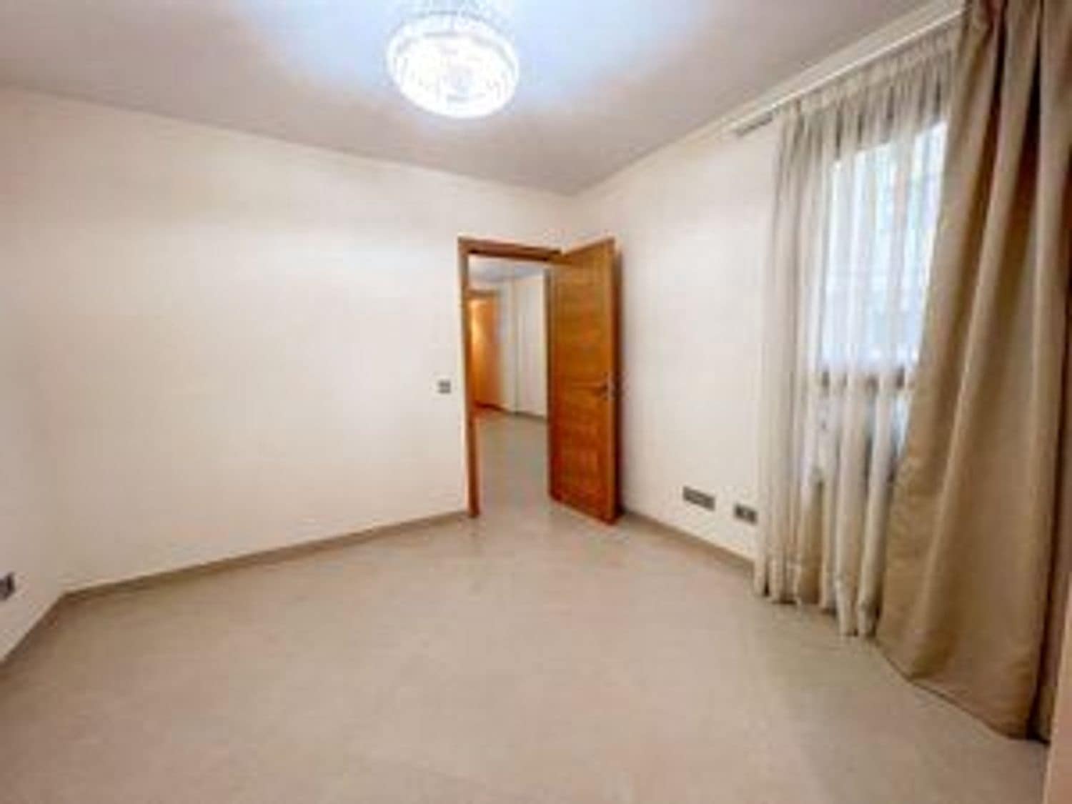 2 sovrum Lägenhet till salu i Las Palmas de Gran Canaria med garage - 235 000 € (Ref: 9321437)