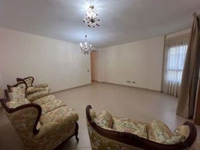 2 slaapkamer Appartement te koop in Siete Palmas, Las Palmas de Gran Canaria met garage - € 235.000 (Ref: 9321437)