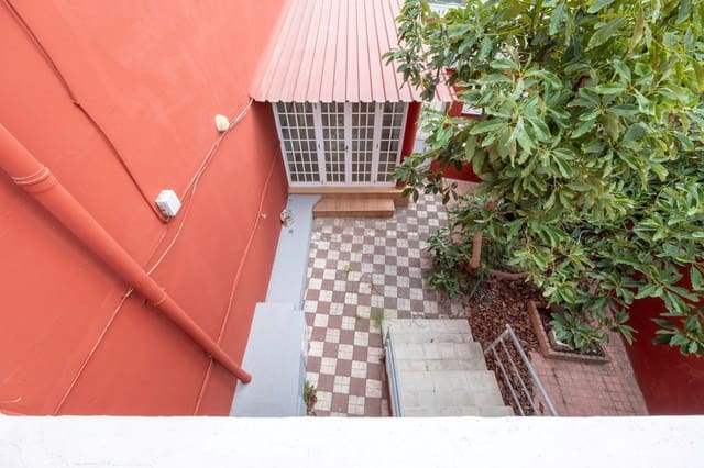 12 chambre Villa/Maison à vendre à Monte Lentiscal, Santa Brígida avec garage - 775 500 € (Ref: 9321440)