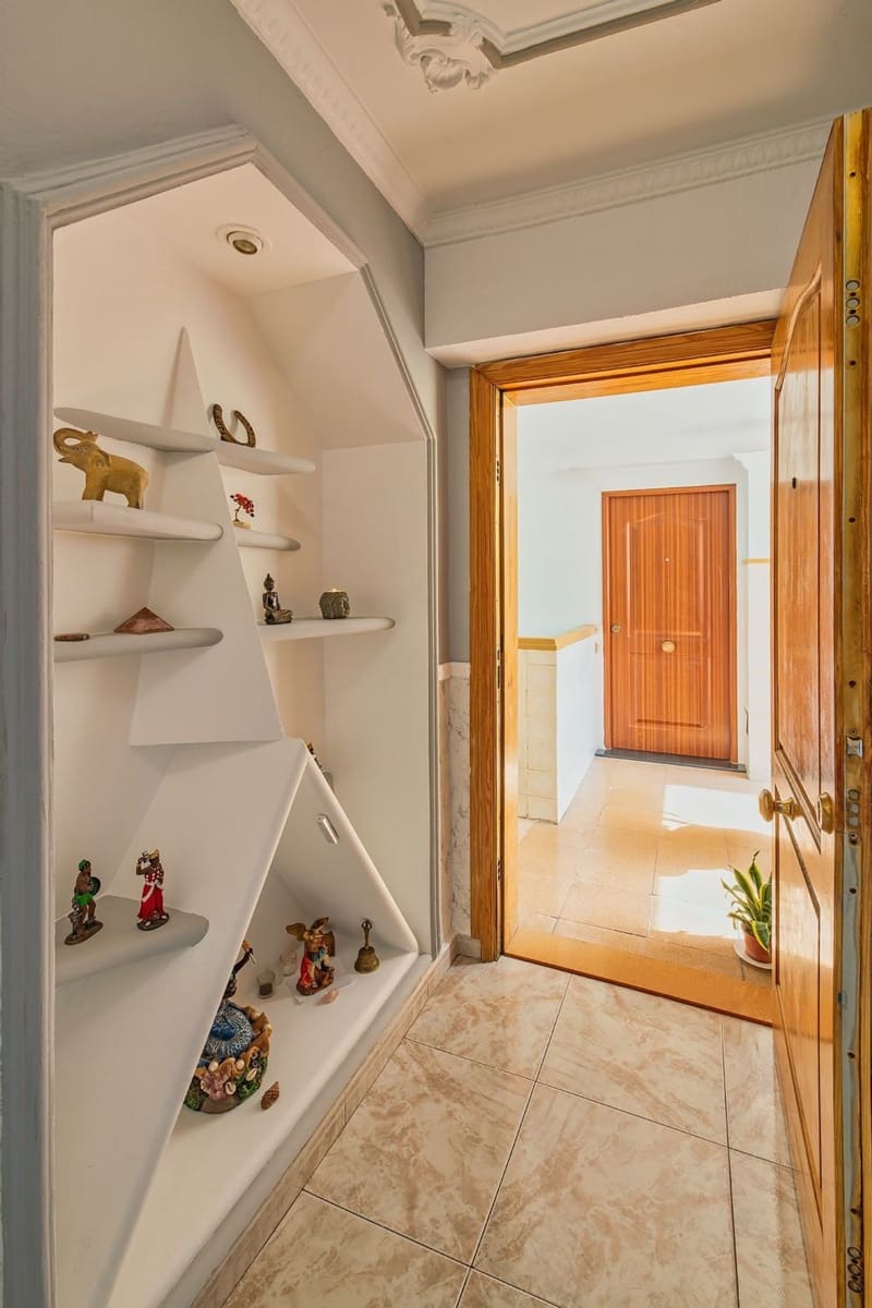 3 camera da letto Appartamento in vendita in Las Palmas de Gran Canaria con garage - 137.500 € (Rif: 9322429)