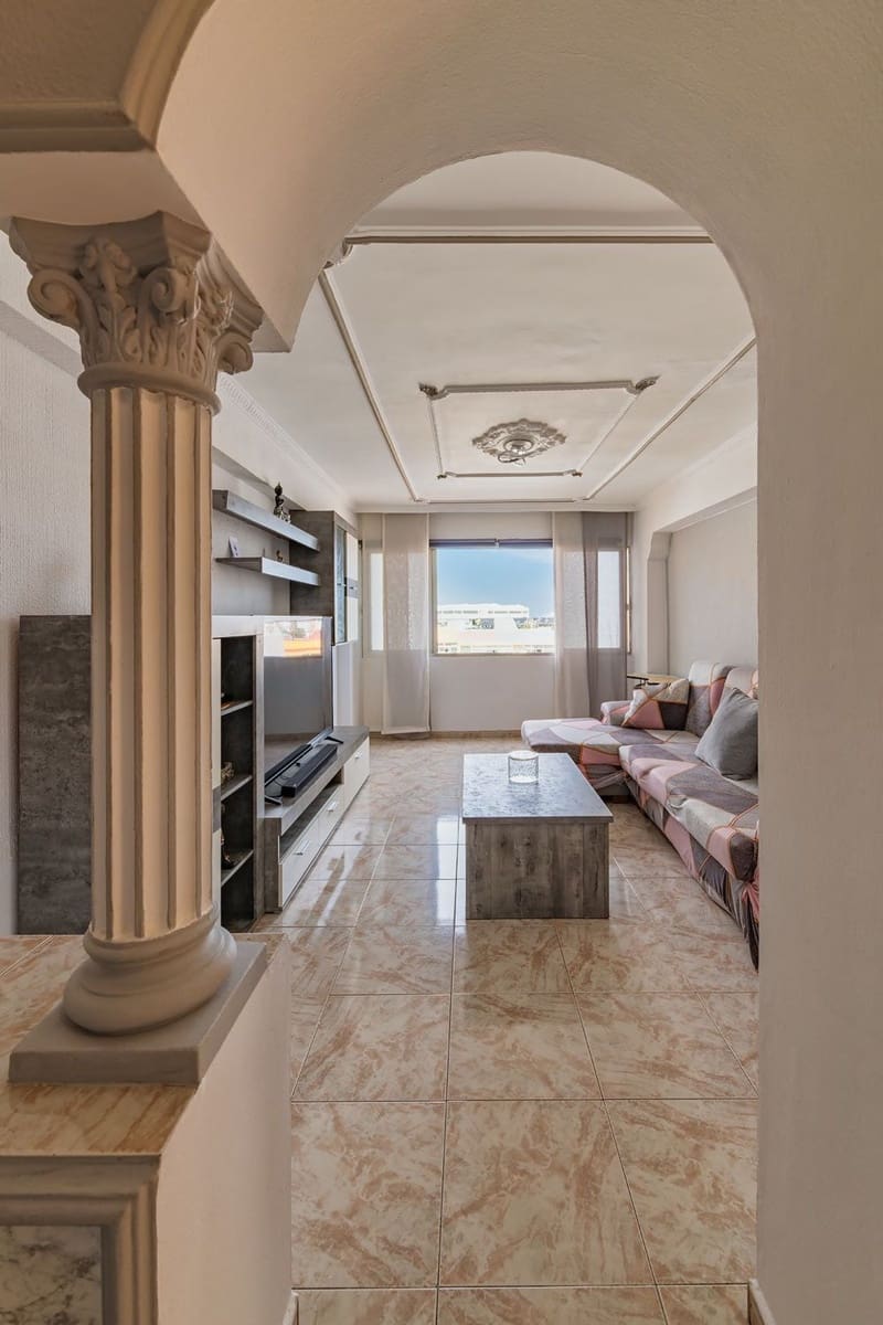 3 camera da letto Appartamento in vendita in Las Palmas de Gran Canaria con garage - 137.500 € (Rif: 9322429)