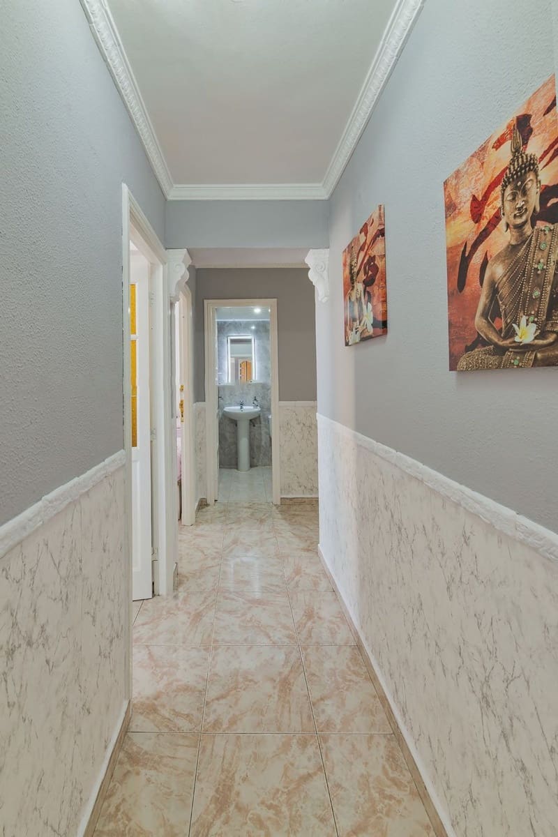 3 camera da letto Appartamento in vendita in Las Palmas de Gran Canaria con garage - 137.500 € (Rif: 9322429)