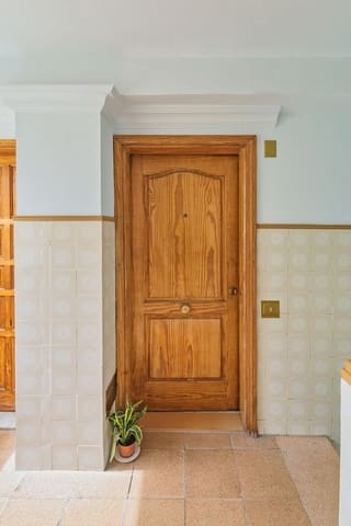 3 soveværelse Lejlighed til salg i Schamann - Rehoyas, Las Palmas de Gran Canaria med garage - € 137.500 (Ref: 9322429)