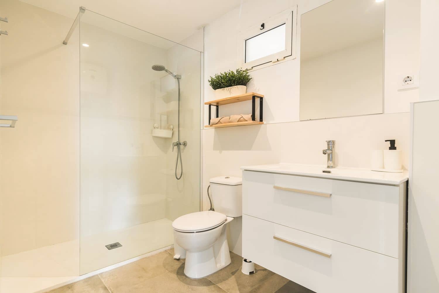 4 slaapkamer Appartement te koop in Las Palmas de Gran Canaria met garage - € 359.000 (Ref: 9325905)