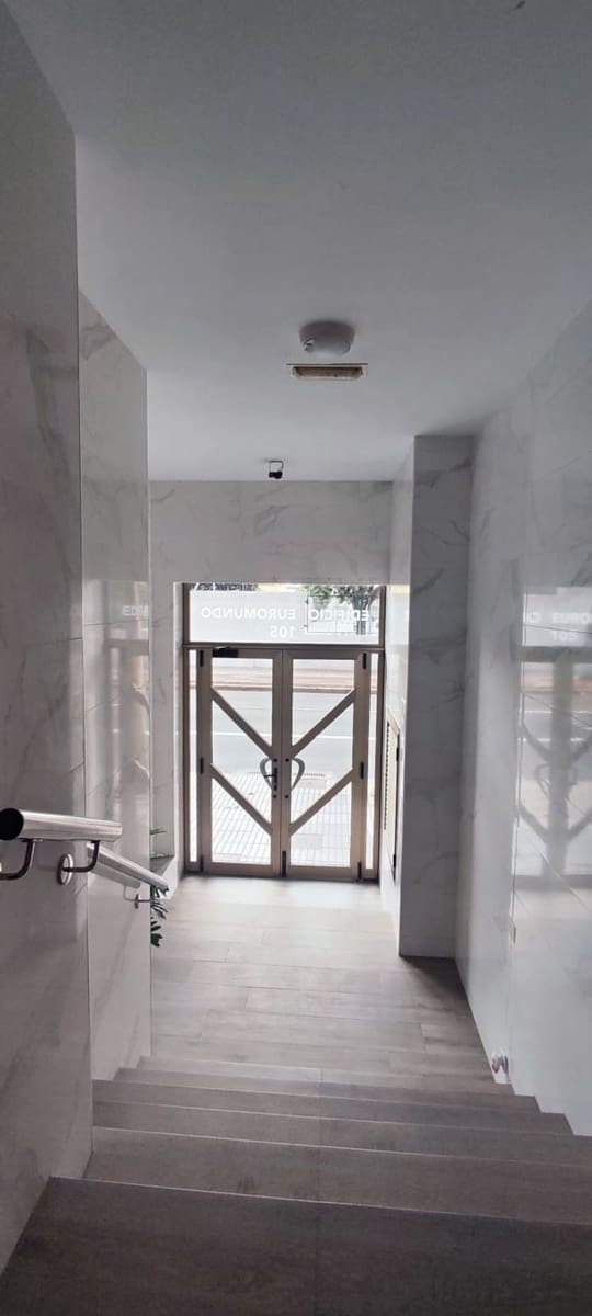 4 slaapkamer Appartement te koop in Las Palmas de Gran Canaria met garage - € 359.000 (Ref: 9325905)