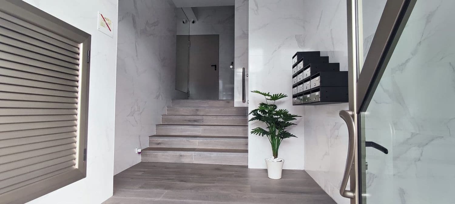 4 slaapkamer Appartement te koop in Las Palmas de Gran Canaria met garage - € 359.000 (Ref: 9325905)