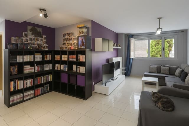 3 soverom Leilighet til salgs i Tamaraceite, Las Palmas de Gran Canaria med garasje - € 165 000 (Ref: 9325906)