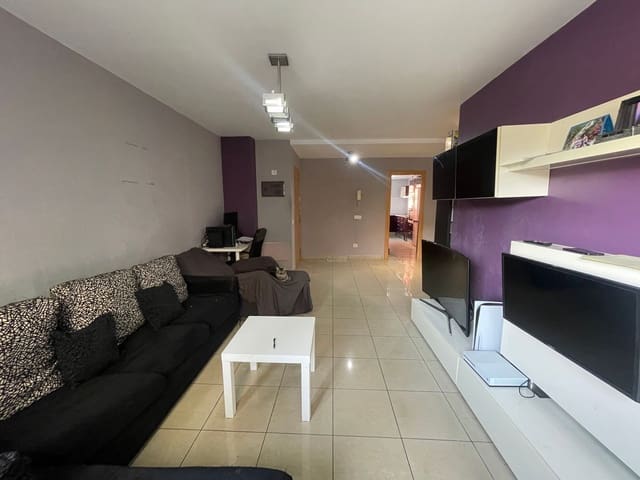 3 soverom Leilighet til salgs i Tamaraceite, Las Palmas de Gran Canaria med garasje - € 165 000 (Ref: 9325906)