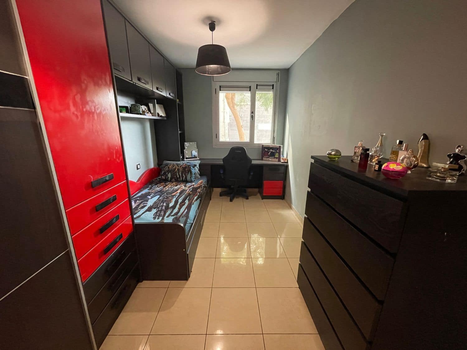 3 soverom Leilighet til salgs i Las Palmas de Gran Canaria med garasje - € 165 000 (Ref: 9325906)