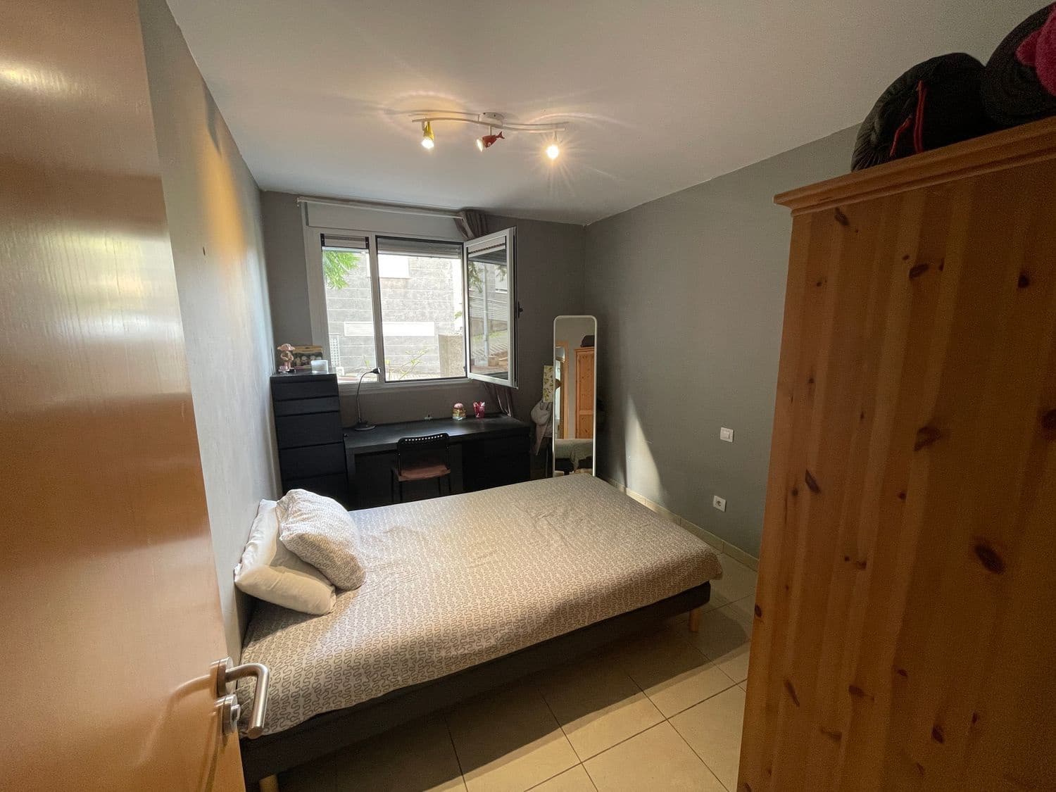 3 soverom Leilighet til salgs i Las Palmas de Gran Canaria med garasje - € 165 000 (Ref: 9325906)