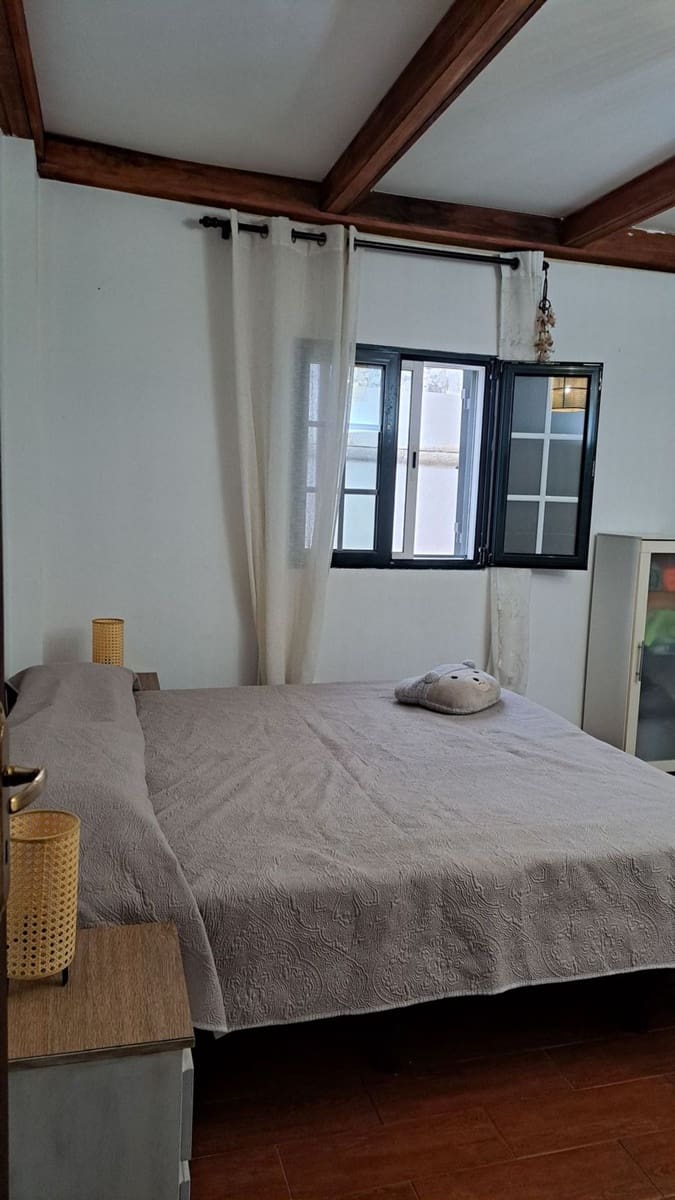 2 soveværelse Byhus til salg i Aguimes med garage - € 370.000 (Ref: 9335575)