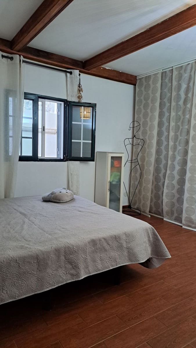 2 soveværelse Byhus til salg i Aguimes med garage - € 370.000 (Ref: 9335575)