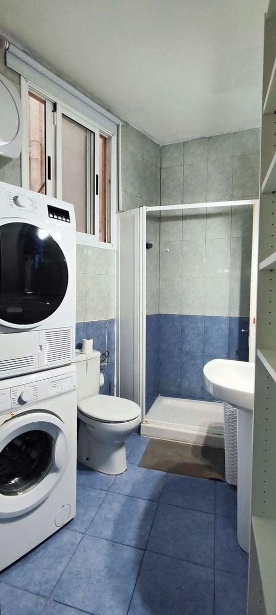 2 slaapkamer Appartement te koop in Telde met garage - € 139.900 (Ref: 9371342)