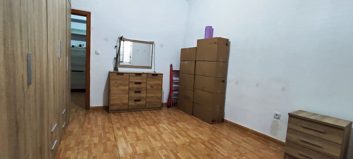 2 slaapkamer Appartement te koop in Telde met garage - € 139.900 (Ref: 9371342)