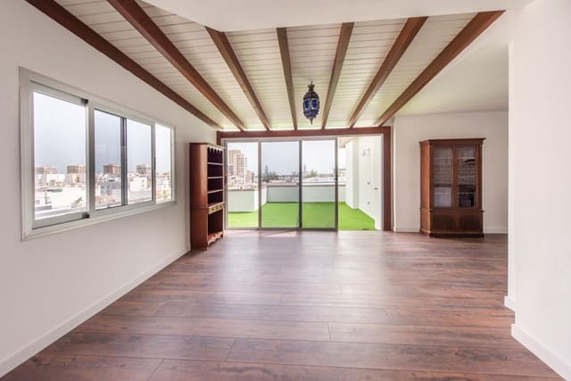 5 soverom Leilighet til salgs i Arenales - Lugo - Avda. Marítima, Las Palmas de Gran Canaria med garasje - € 750 000 (Ref: 9371343)