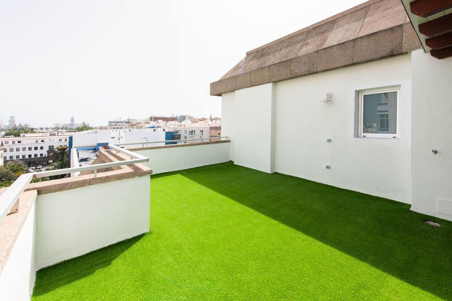 5 sypialnia Apartament na sprzedaż w Las Palmas de Gran Canaria z garażem - 750 000 € (Ref: 9371343)