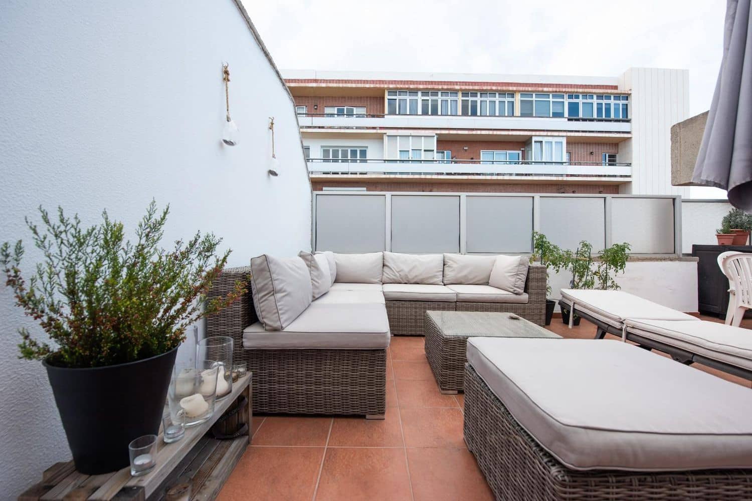 5 sypialnia Apartament na sprzedaż w Las Palmas de Gran Canaria z garażem - 750 000 € (Ref: 9371343)