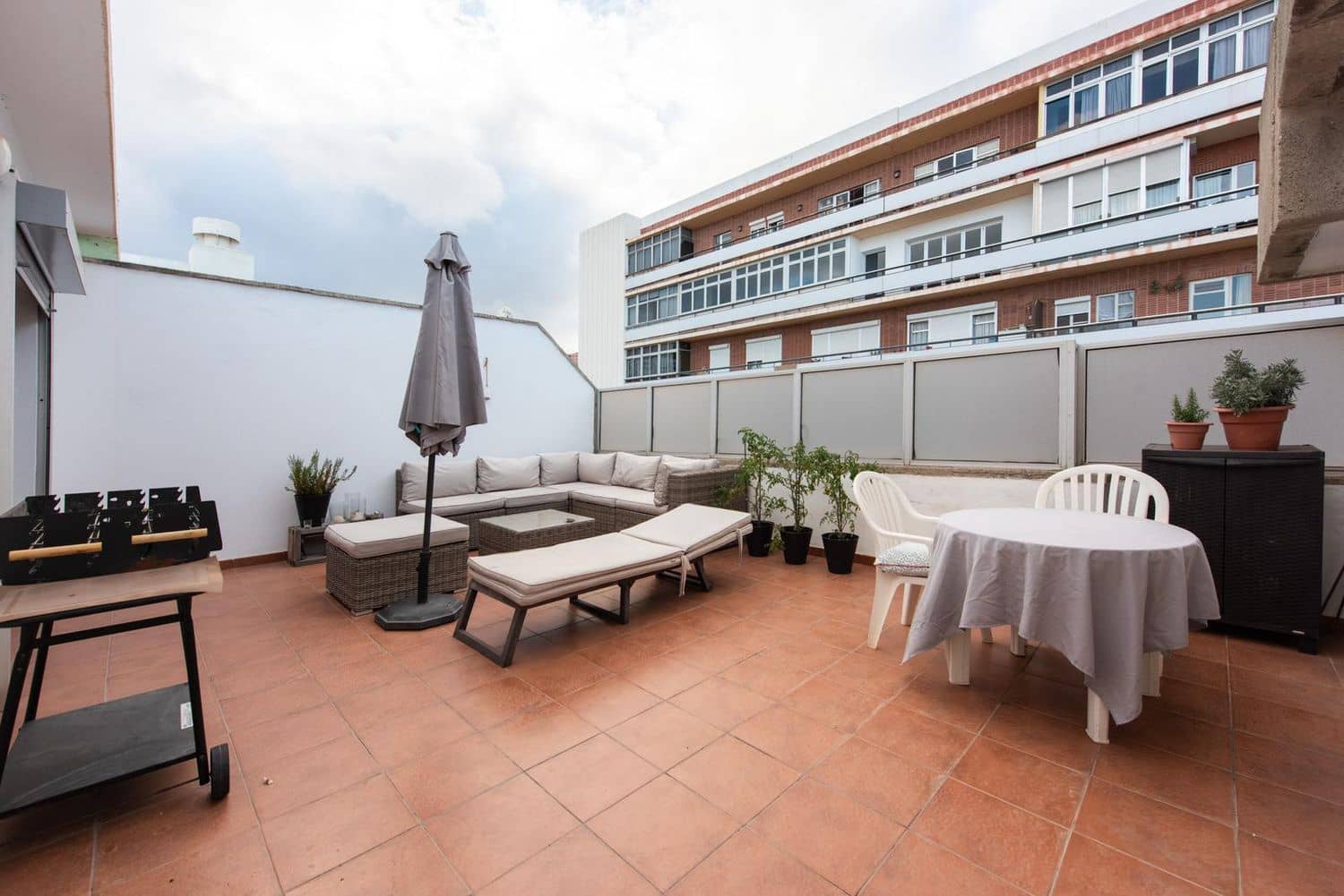 5 sypialnia Apartament na sprzedaż w Las Palmas de Gran Canaria z garażem - 750 000 € (Ref: 9371343)