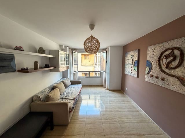 3 slaapkamer Appartement te koop in Telde met garage - € 149.900 (Ref: 9371345)