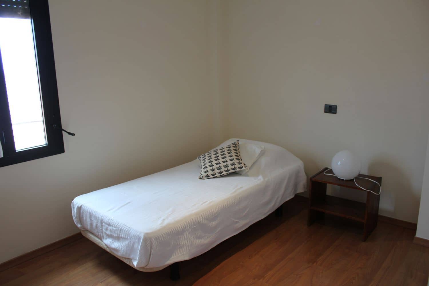 3 sovrum Lägenhet att hyra i Las Palmas de Gran Canaria med garage - 1 200 € (Ref: 9371346)