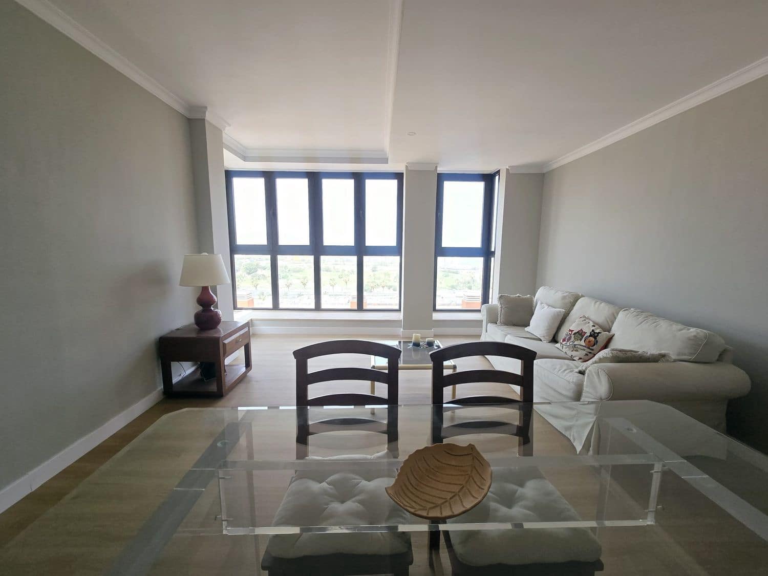 3 Zimmer Apartment zu vermieten in Las Palmas de Gran Canaria mit Garage - 1.300 € (Ref: 9371346)
