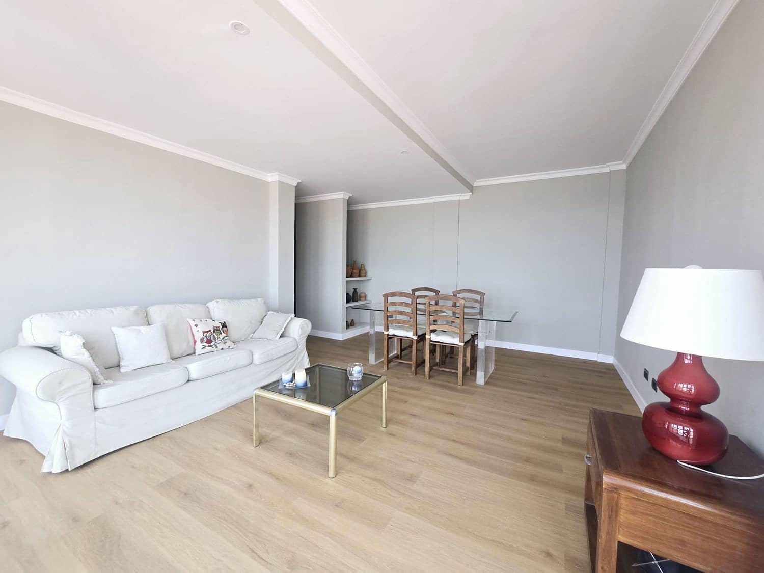 3 Zimmer Apartment zu vermieten in Las Palmas de Gran Canaria mit Garage - 1.300 € (Ref: 9371346)