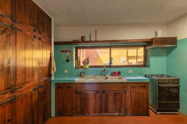 3 slaapkamer Finca/Landhuis te koop in Telde met garage - € 500.000 (Ref: 9371352)