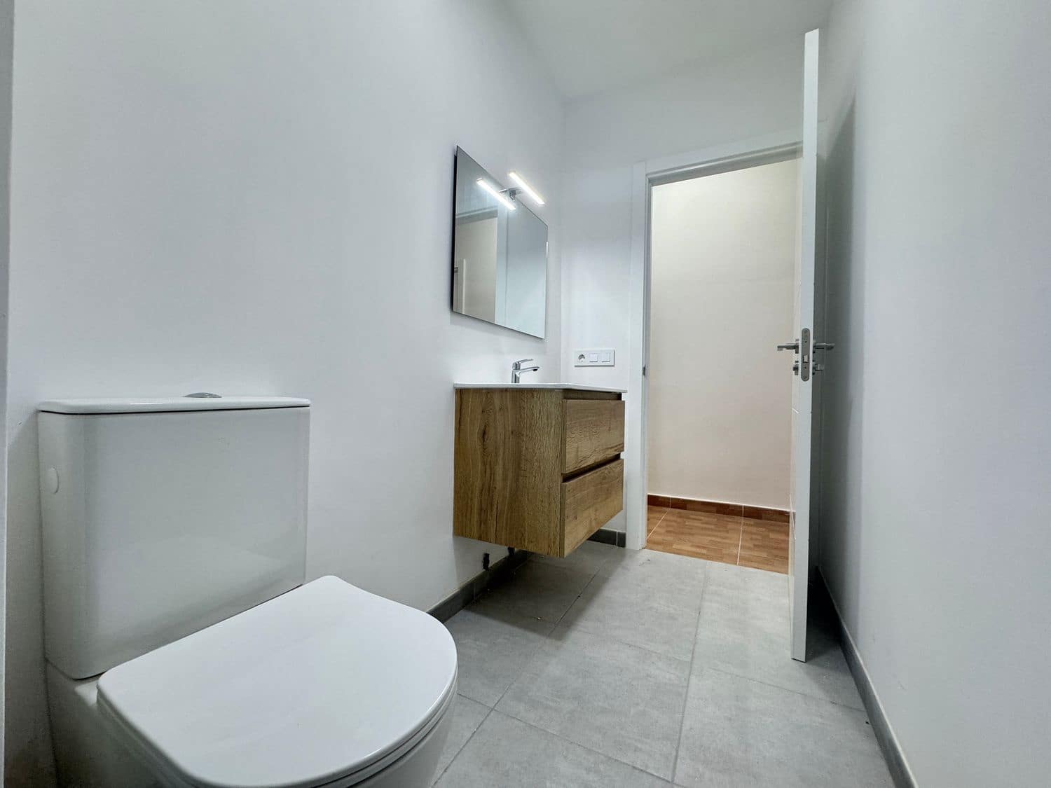 3 slaapkamer Appartement te huur in Las Palmas de Gran Canaria met garage - € 950 (Ref: 9378675)