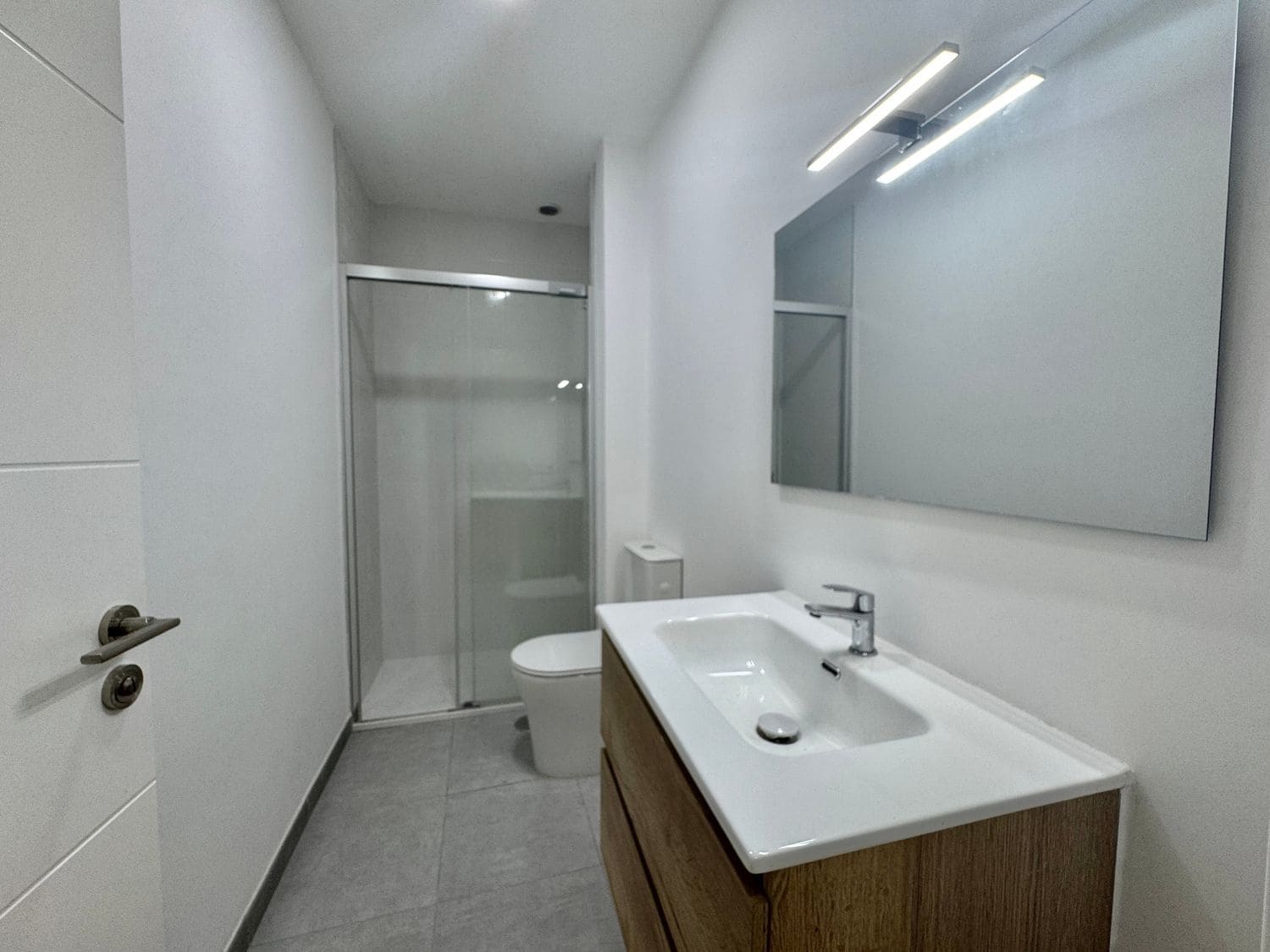 3 slaapkamer Appartement te huur in Las Palmas de Gran Canaria met garage - € 950 (Ref: 9378675)