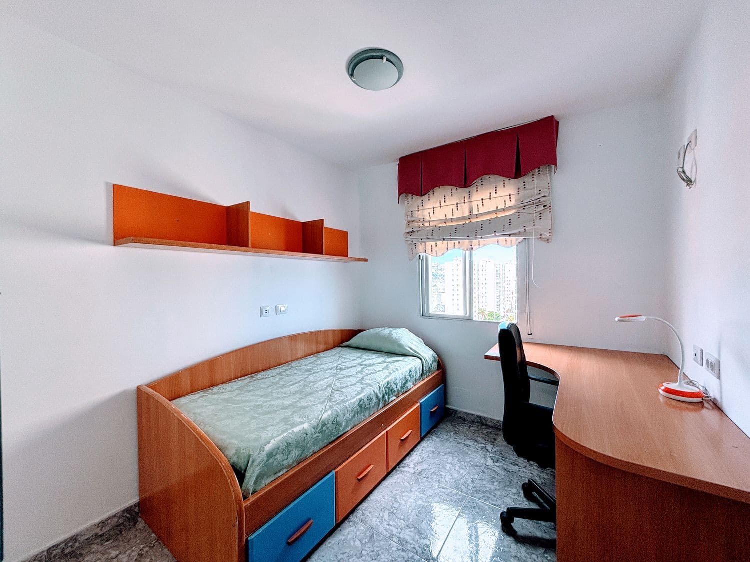 3 sypialnia Apartament na sprzedaż w Las Palmas de Gran Canaria z garażem - 179 800 € (Ref: 9378676)