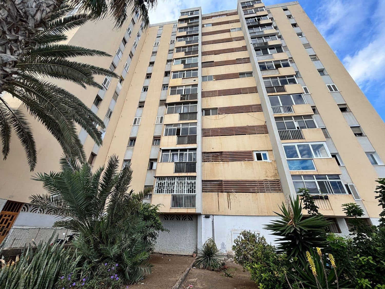 3 sypialnia Apartament na sprzedaż w Las Palmas de Gran Canaria z garażem - 179 800 € (Ref: 9378676)