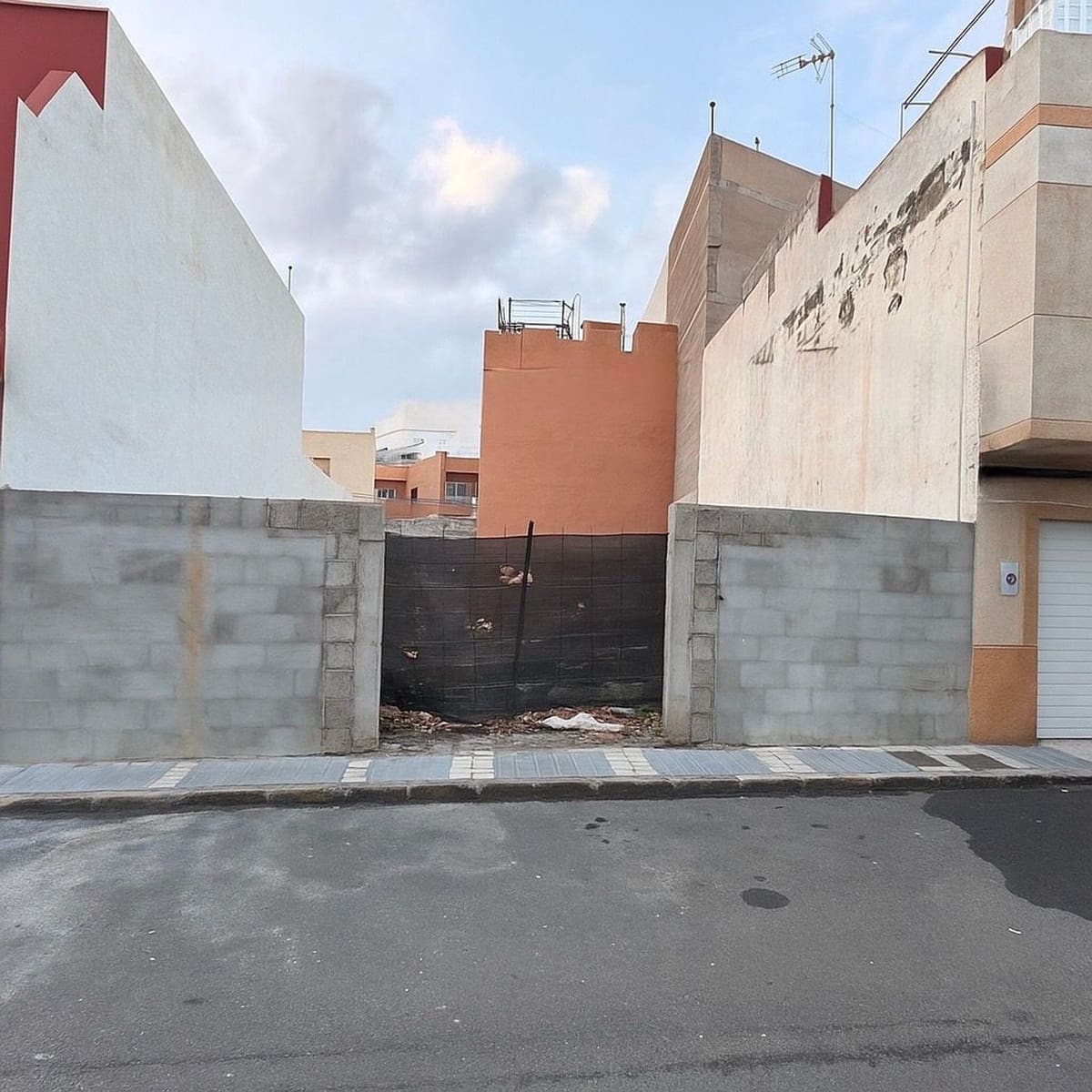 Terreno Non Edificato in vendita in El Carrizal - 80.000 € (Rif: 9381998)