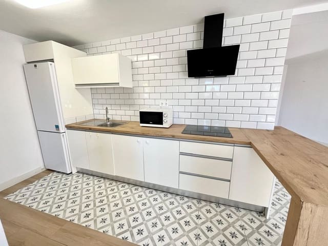 2 slaapkamer Huis te koop in Marzagán - Los Hoyos - La Montañeta, Las Palmas de Gran Canaria met garage - € 265.000 (Ref: 9384984)