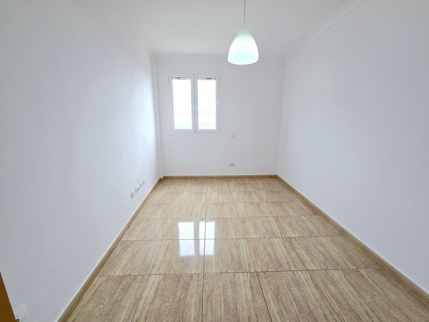 2 soveværelse Lejlighed til salg i Telde med garage - € 153.000 (Ref: 9395561)