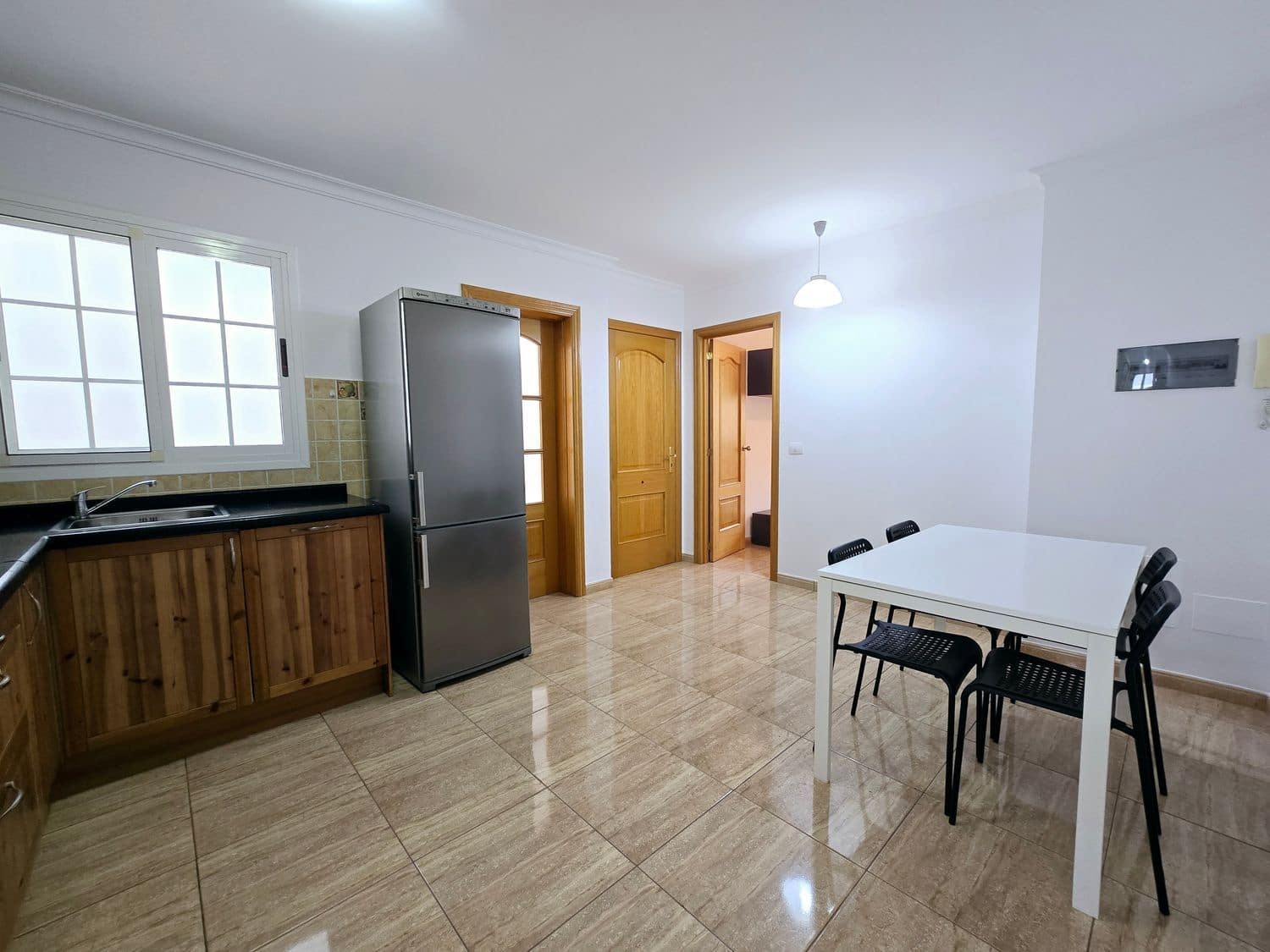 2 soveværelse Lejlighed til salg i Telde med garage - € 153.000 (Ref: 9395561)