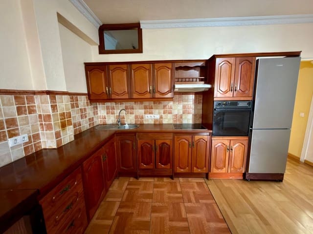 2 slaapkamer Appartement te koop in Teror met garage - € 210.000 (Ref: 9395562)