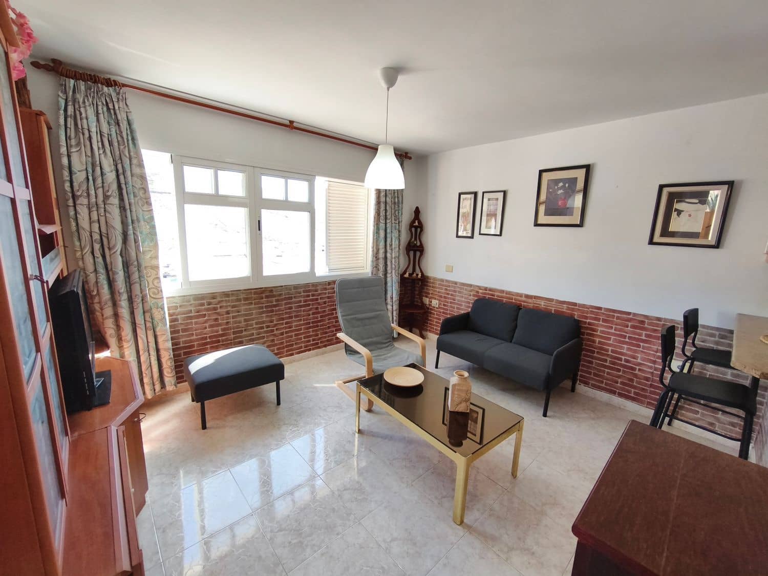 4 soveværelse Byhus til salg i Arguineguin med garage - € 340.000 (Ref: 9397975)