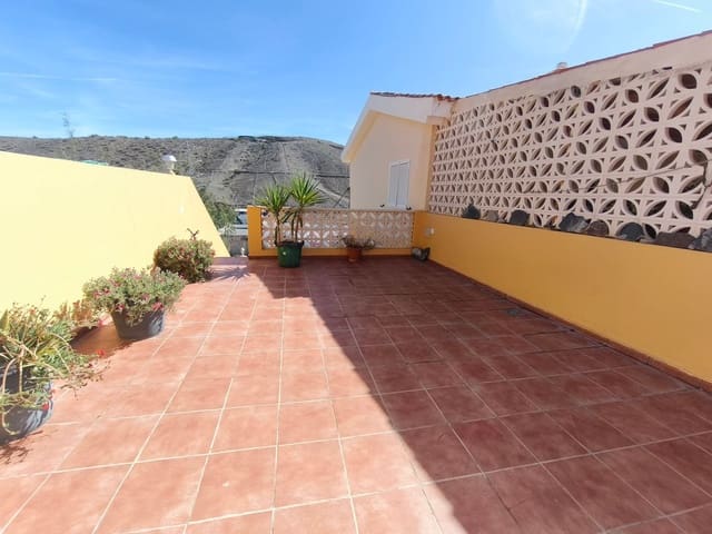 4 soveværelse Byhus til salg i Arguineguín, Mogán med garage - € 340.000 (Ref: 9397975)