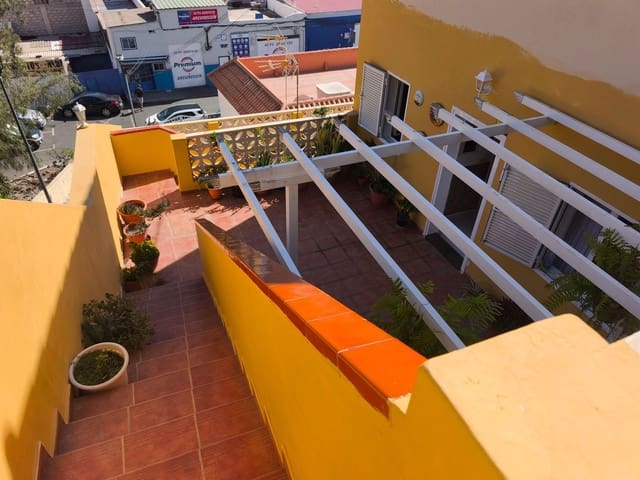 4 soveværelse Byhus til salg i Arguineguín, Mogán med garage - € 340.000 (Ref: 9397975)