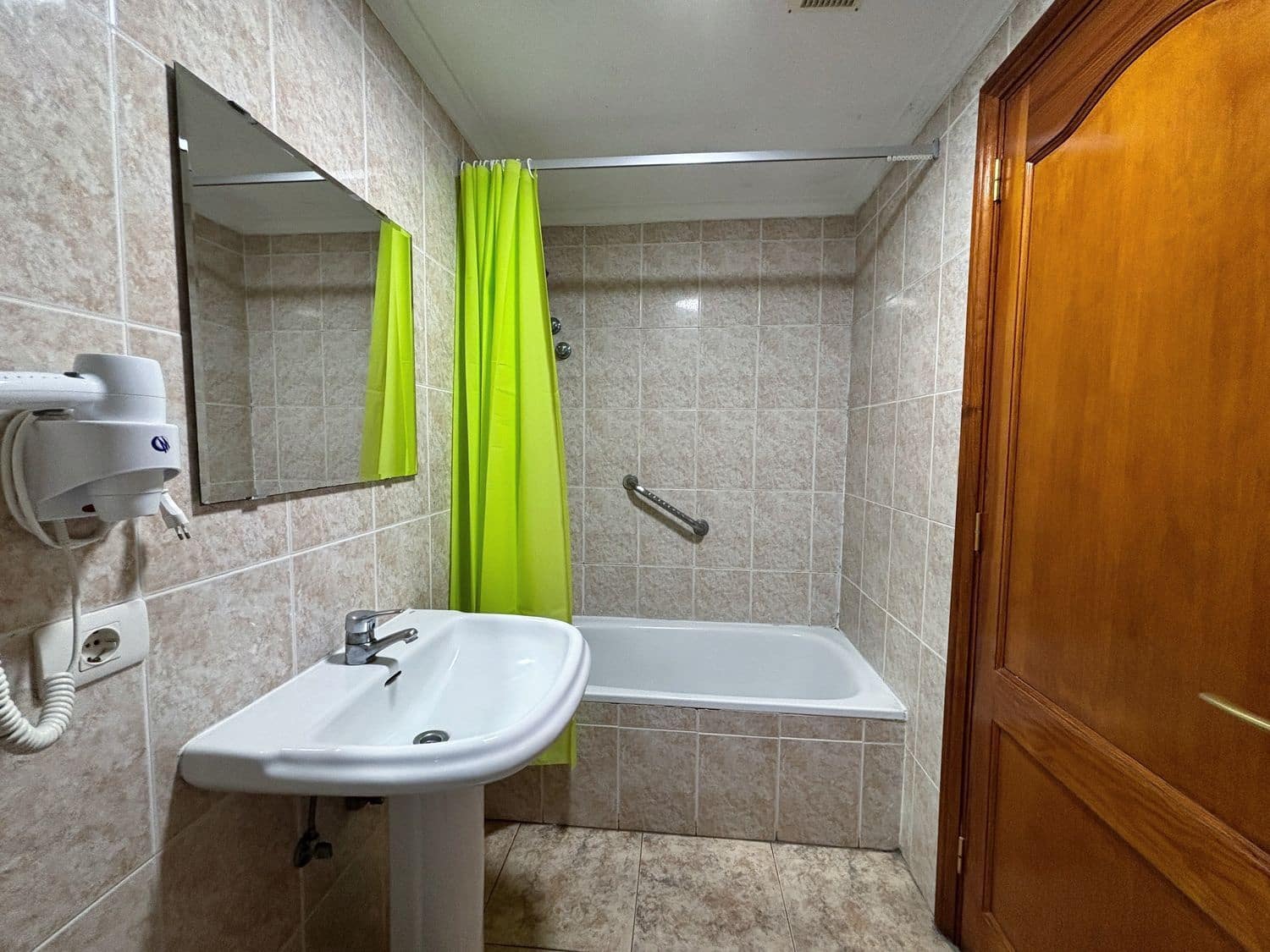 Hotel for sale in Teror - € 569,000 (Ref: 9397976)