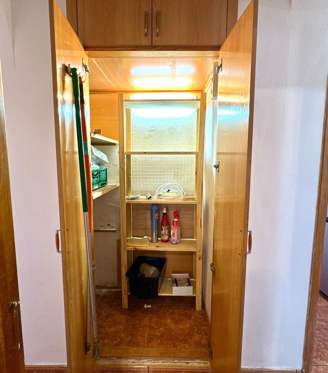 3 soveværelse Lejlighed til salg i Telde med garage - € 140.000 (Ref: 9426676)