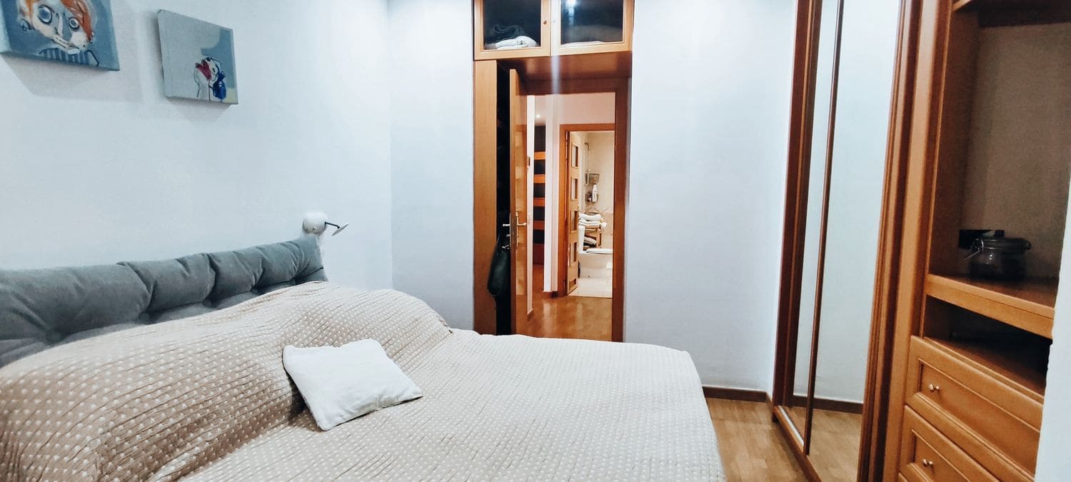 2 slaapkamer Appartement te koop in Las Palmas de Gran Canaria met garage - € 329.900 (Ref: 9436633)