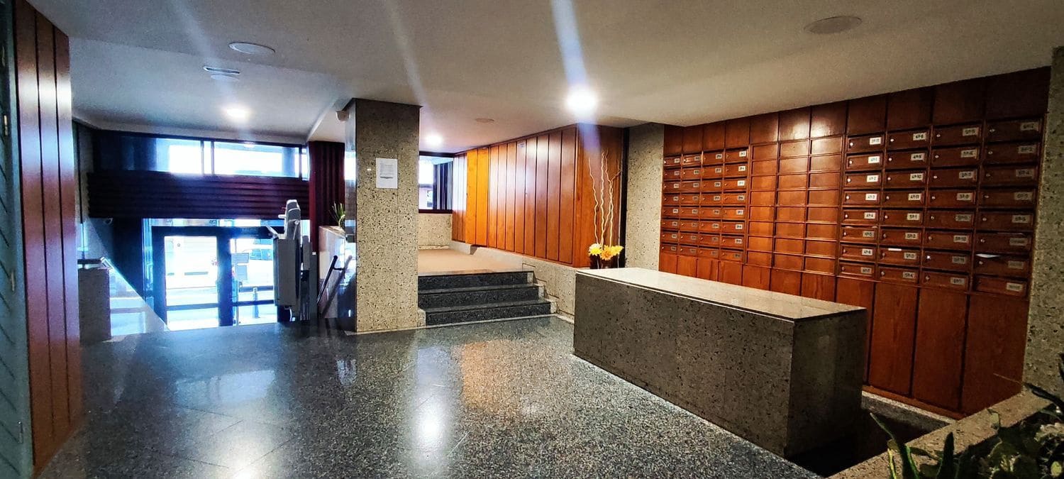 2 slaapkamer Appartement te koop in Las Palmas de Gran Canaria met garage - € 329.900 (Ref: 9436633)